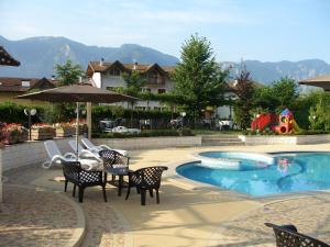 The swimming pool at or close to Hotel Bellaria