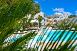 Bazén v ubytování Approdo Boutique Hotel Leuca nebo v jeho okolí