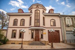 Φωτογραφία από το άλμπουμ του Platan στη Σαμαρκάνδη