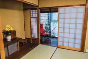 Istumisnurk majutusasutuses 喜庵 KIAN the guest house by the castle