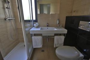 Gambar di galeri bagi Beach Hotel Split di Podstrana