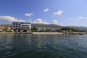 Gambar di galeri bagi Beach Hotel Split di Podstrana