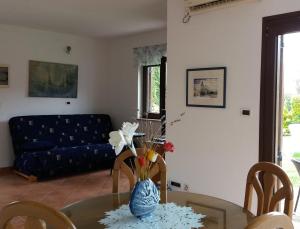 Posezení v ubytování Bungalow Perla + 37 fotografií