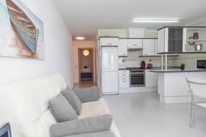 Kuchyňa alebo kuchynka v ubytovaní Los Olivos Apartment Cullera