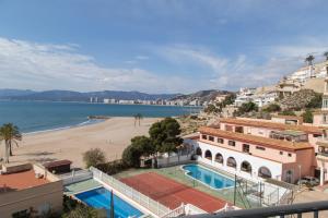 a view of the beach from a apartment at Los Olivos Apartment Cullera in Cullera