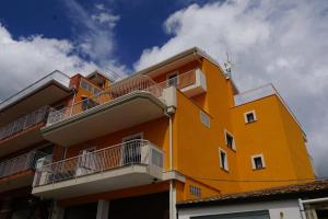 Budova, v ktorej sa ubytovanie bed & breakfast nachádza