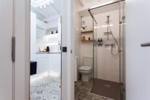 Koupelna v ubytování APARTAMENTOS FRANJA 55 + 18 fotografií