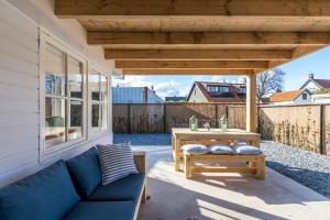 Balkón nebo terasa v ubytování George's Lodges Renesse