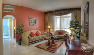 Posezení v ubytování Al Maha Regency Hotel Suites - Managed by Aoudi Consultants