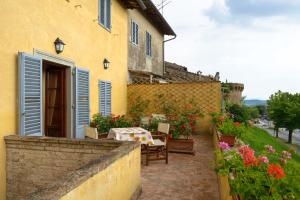 Κήπος έξω από το B&B Palazzo Al Torrione 2