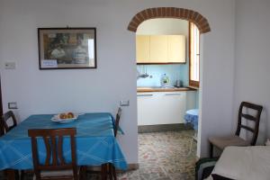 Η κουζίνα ή μικρή κουζίνα στο B&B Il Giardino Di Isa