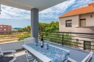 Un balcon sau o terasă la Apartments Marta 1
