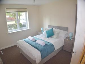 Stay In | Durham CLS Highfield Apartmentsにあるベッド