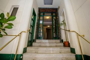 The facade or entrance of Noemi's rooms Guest House Még 9 kép