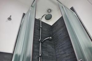 A bathroom at L'Antenna