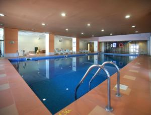 Басейн в Melia Sunny Beach All Inclusive або поблизу
