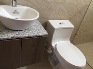 Ένα μπάνιο στο Apartamento Rinconcito de Luz +25 φωτογραφίες