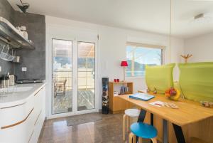 Φωτογραφία από το άλμπουμ του Seafront Penthouse LEO στην Καλαμάτα