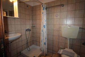 Koupelna v ubytování House Dimitri Agios Georgios Pagoi Corfu