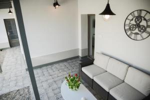 A seating area at Rába Apartman House