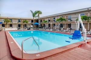 The swimming pool at or close to Super 8 by Wyndham St. Petersburg