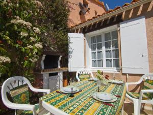 Φωτογραφία από το άλμπουμ του Holiday Home Le Clos du Rigaud-1 by Interhome σε Cavalaire-sur-Mer