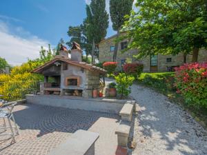 Zahrada ubytování Apartment Il Borghetto-1 by Interhome
