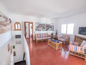 TV a/nebo společenská místnost v ubytování Villa Santa Ponça by Interhome