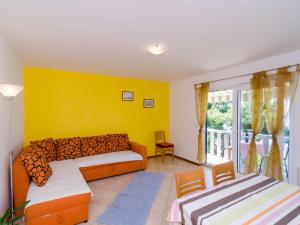 Posezení v ubytování Apartment Plavac Mali-5 by Interhome