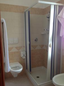 Phòng tắm tại Affittacamere Villa Brazzano