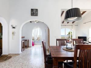 Posezení v ubytování Villa Villa Flores by Interhome