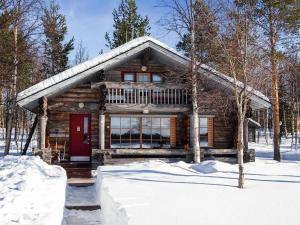 Gallery image of Holiday Home Alakitkajärvi- takkusalmi by Interhome in Virta