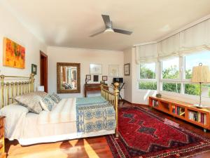 a bedroom with a bed and a large window at Villa Villa Bertoni in Reus +32 photos