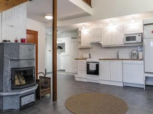 Η κουζίνα ή μικρή κουζίνα στο Holiday Home Alte levi dali by Interhome