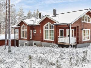 Holiday Home Poronpurema a by Interhome v zimě