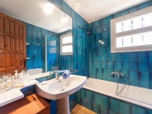 Kúpeľňa v ubytovaní Apartment Bella Vista by Interhome