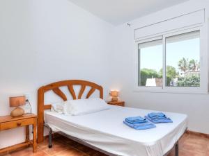 A bed or beds in a room at Holiday Home Villa Santa Marta II by Interhome Még 13 kép