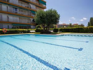 Bazén v ubytování Apartment Buenos Aires by Interhome nebo v jeho okolí