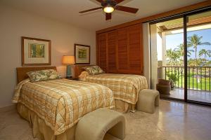 Cama o camas de una habitación en Mauna Lani Terrace by South Kohala Management