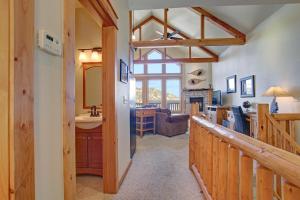 Kuchyň nebo kuchyňský kout v ubytování Nisa Mountain 36 Condo