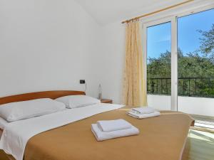 Posteľ alebo postele v izbe v ubytovaní Apartment Rubin-13 by Interhome + 9 fotografií