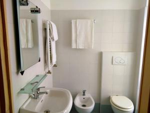 Koupelna v ubytování Colosseoinn