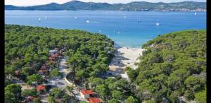 A bird's-eye view of Mobile Home Camping park Soline Gapi house