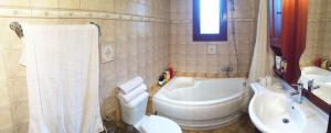 Kúpeľňa v ubytovaní VILLA BELLA LOUKISIA