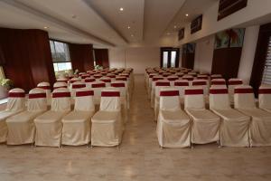 Fotografie z fotogalerie ubytování PEARL ROYAL INTERNATIONAL HOTELS & RESORTS PVT LTD v destinaci Thodupuzha + 17 fotografií