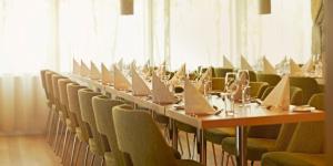 Restauracja lub miejsce do jedzenia w obiekcie Reykjavik Natura - Berjaya Iceland Hotels