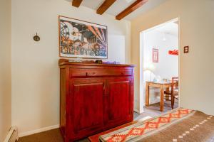 a room with a bed and a table at Santa Fe Motel & Inn in Santa Fe