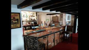 Lounge nebo bar v ubytování White Horse Inn