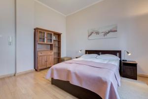 Posteľ alebo postele v izbe v ubytovaní DR Apartments - Kos