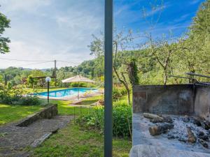 Bazén v ubytovaní Apartment I Noccioli by Interhome alebo v jeho blízkosti